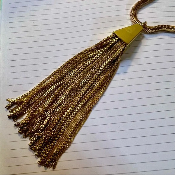 VINCE CAMUTO Gold Plated Statement Tassel Dangling Mesh Pendant Long Necklace - Picture 6 of 10